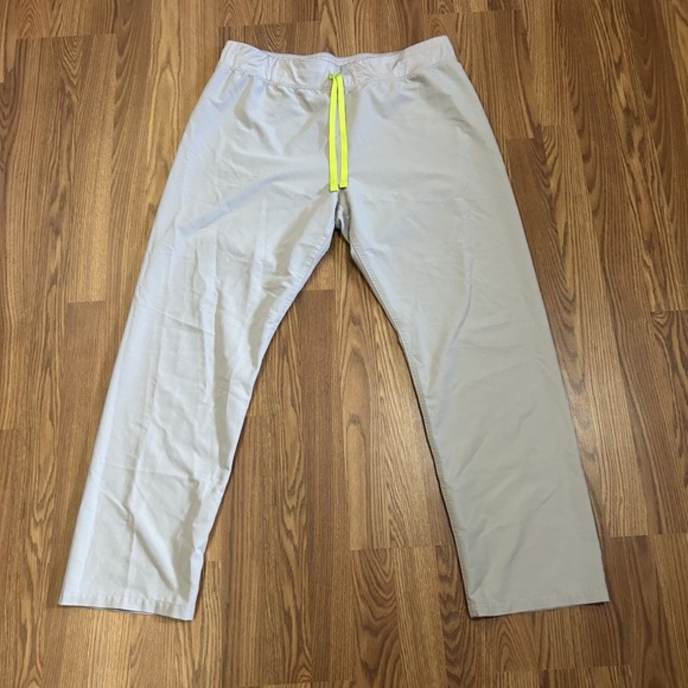Figs Technical Collection Size XL‎ Tan Khaki Straight Leg Medical Scrub Pants
